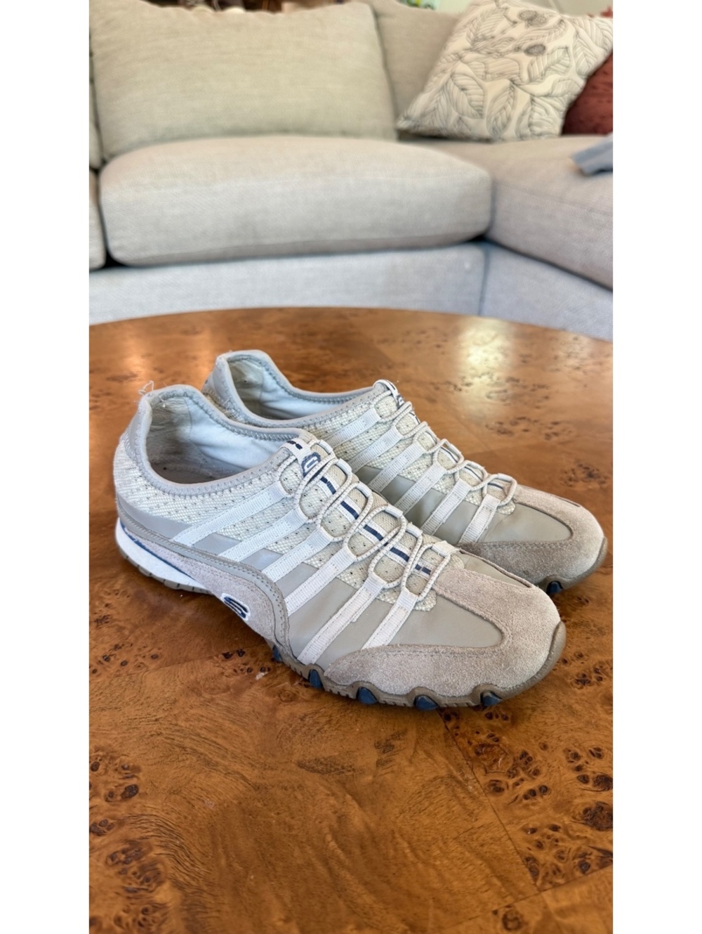 Skechers Gray and White Casual Sneakers Size 8